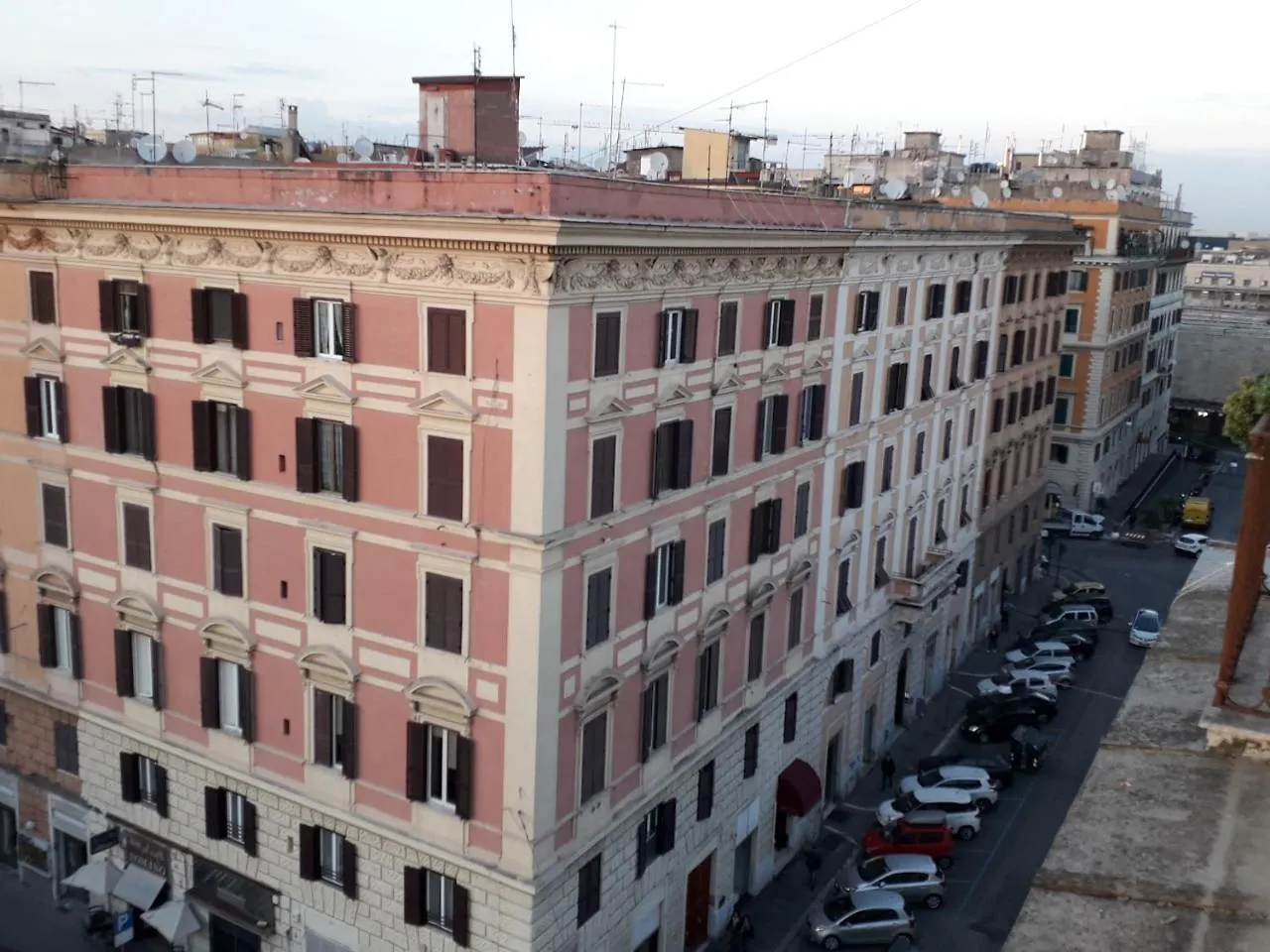 Guesthouse Miami Affittacamere Roma